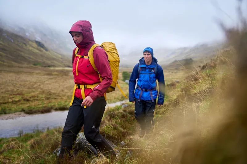 Mountain Equipment Women's Nanda Devi Jacket Capsicum/Tibetan Red-1
